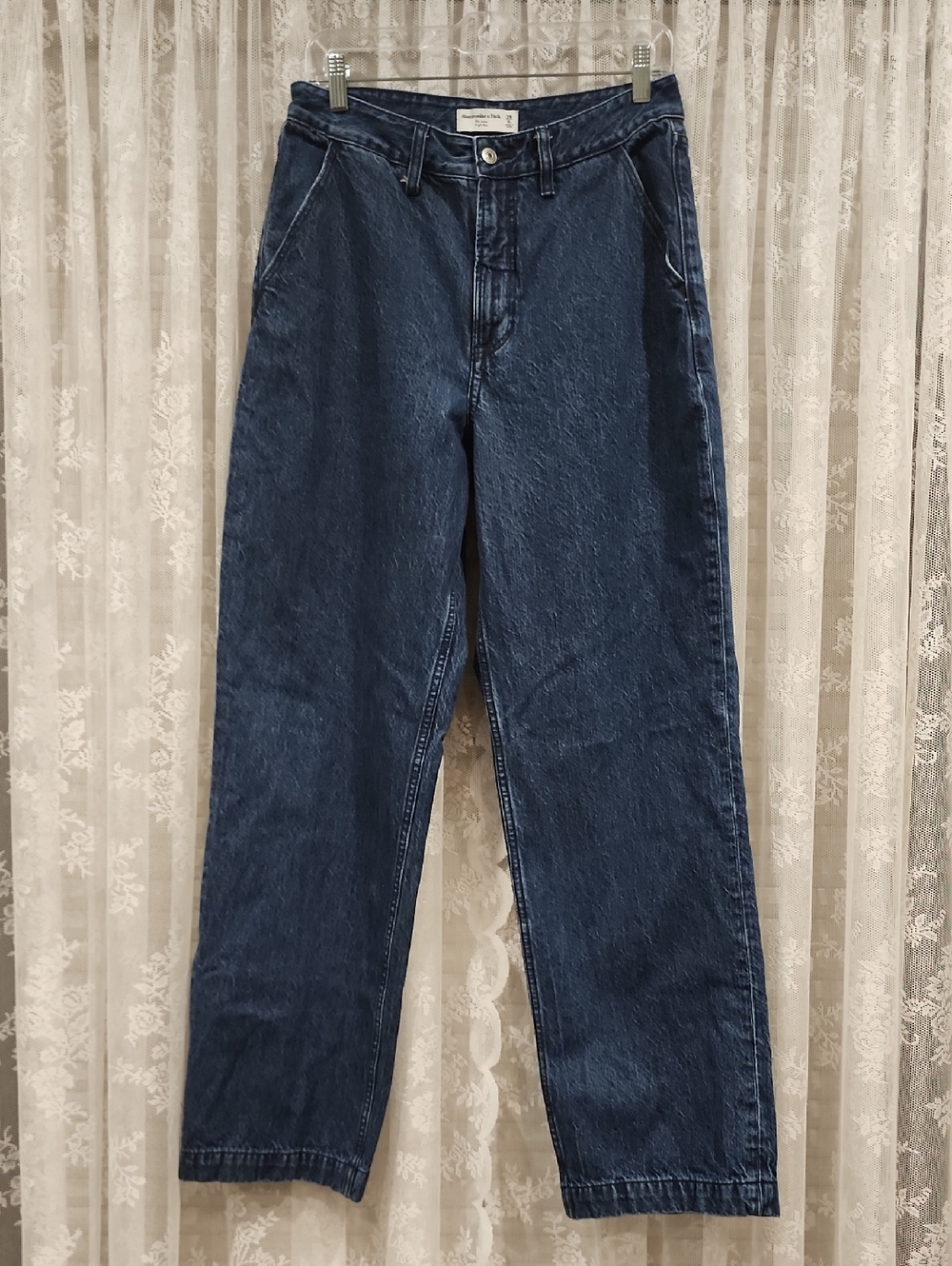 Abercrombie Curve Love "The Loose High Rise" Jeans